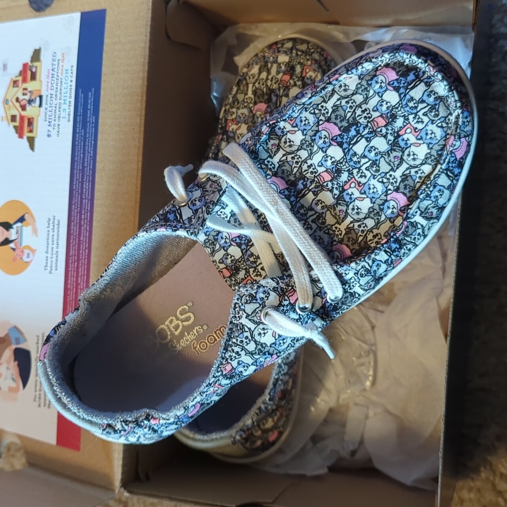 Bobs from Skechers Woman's Size 7.5 Eur 37.5 Caturday Pawty Slip on Sho…